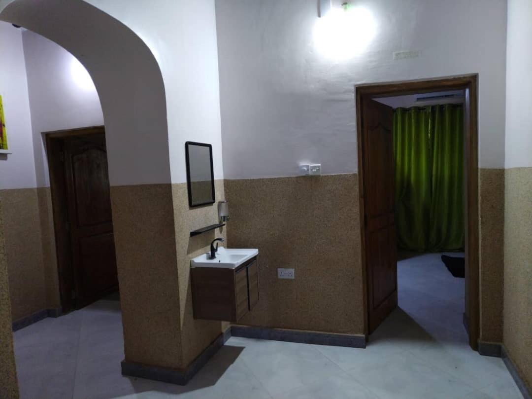 Guest house Stone House & 3 *