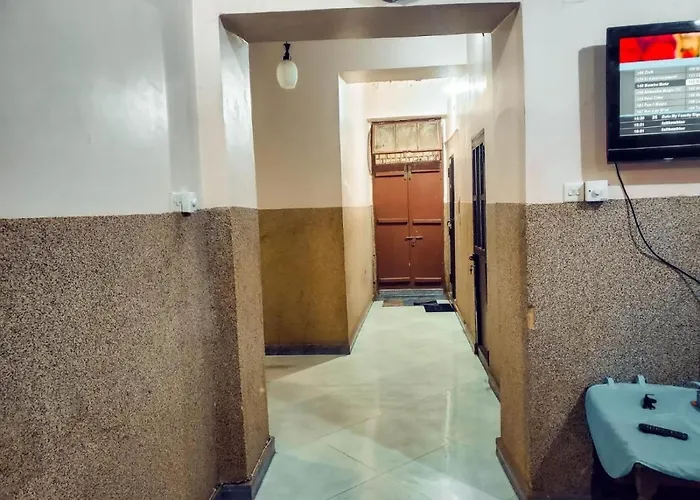 Stone House & Apartment 3