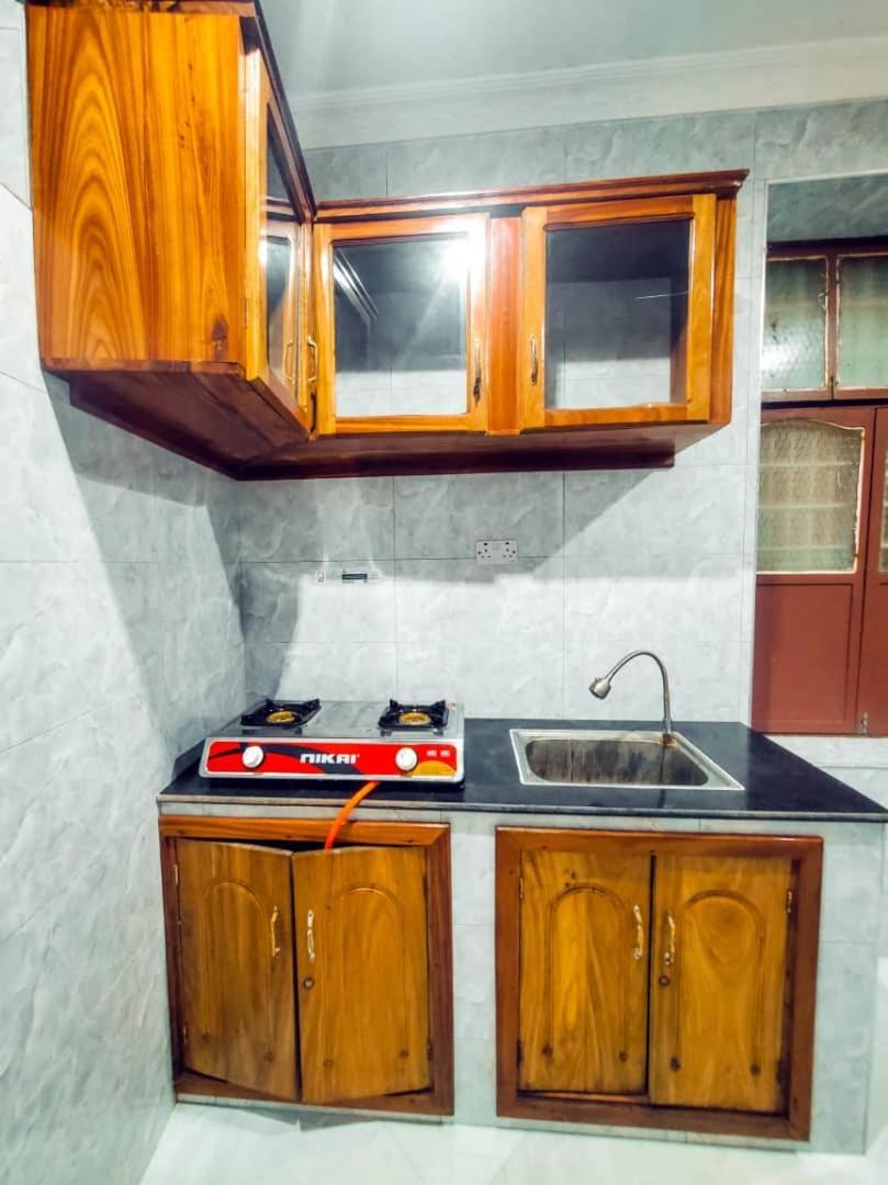 Guest house Stone House & 3
