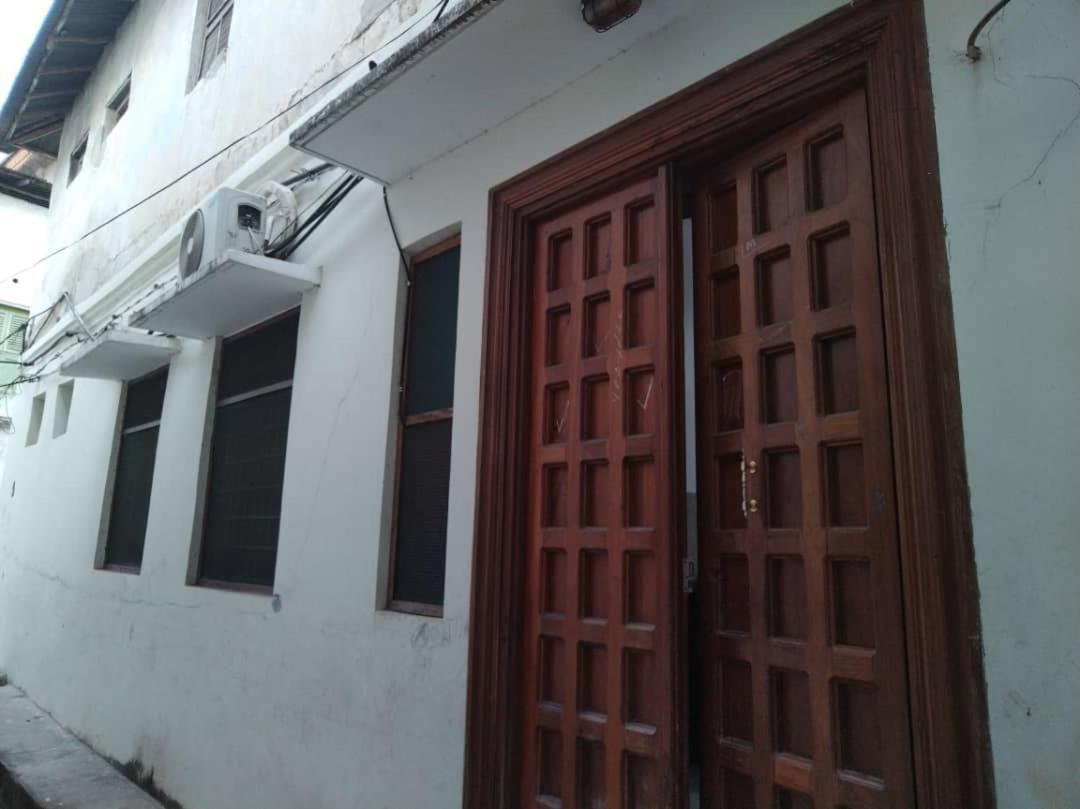 Stone House & 3 * Zanzibar